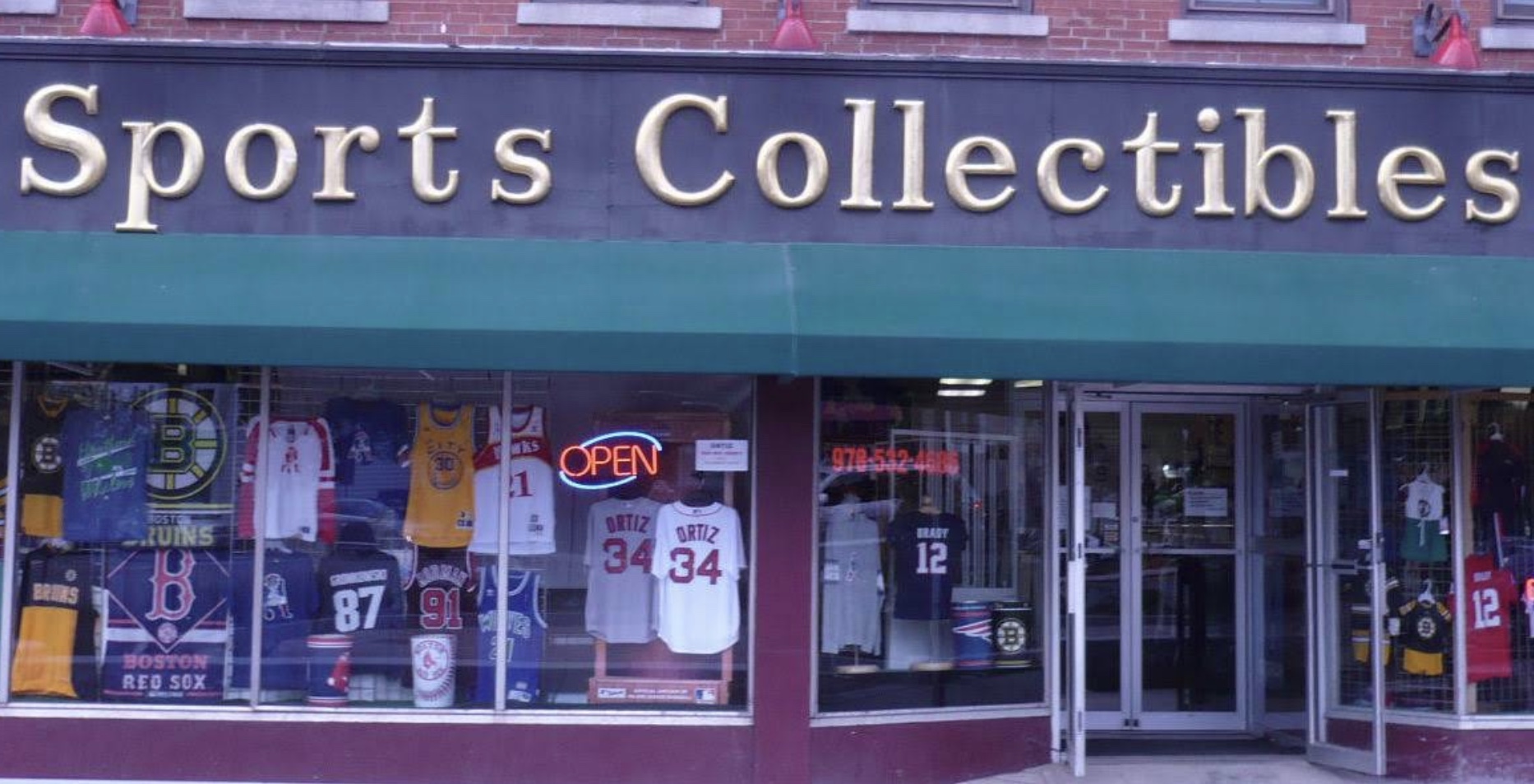 Sports Collectibles